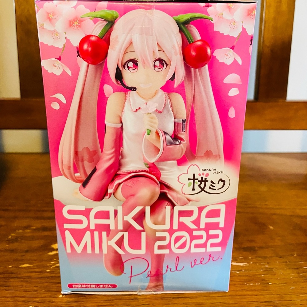 Hatsune Miku noodle stopper Sakura 2022 Pearl ver Figure